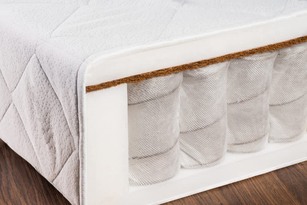 So sánh nệm foam và nệm lò xo: Lựa chọn nào tốt hơn cho sức khỏe? 5 nệm lò xo