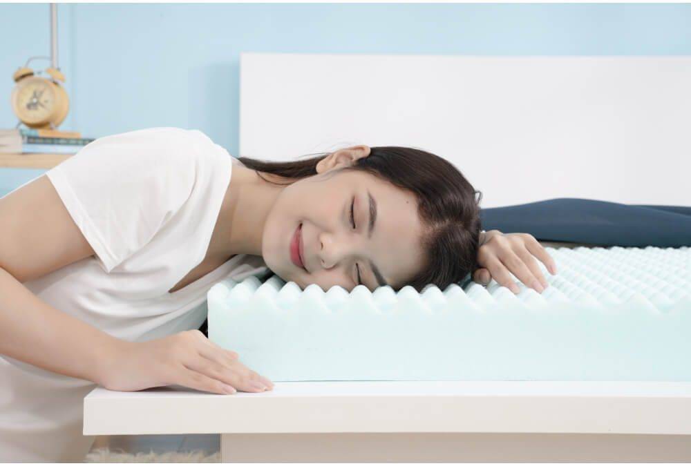 Nệm PU Foam: Đặc điểm, lợi ích và lưu ý khi sử dụng 2 nệm PU Foam là gì