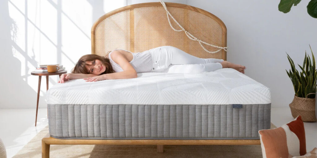 Nên chọn nệm đa tầng hay nệm memory foam để có được giấc ngủ chất lượng nhất? 4 nên chọn mua nệm Memory foam hay nệm đa tầng