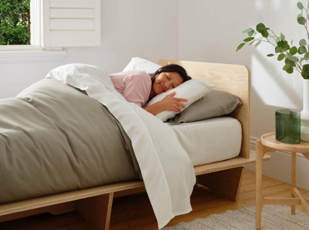 So sánh nệm lò xo và nệm memory foam - Loại nào tốt và nên chọn? 5 nên chọn nệm lò xo hay nệm memory foam