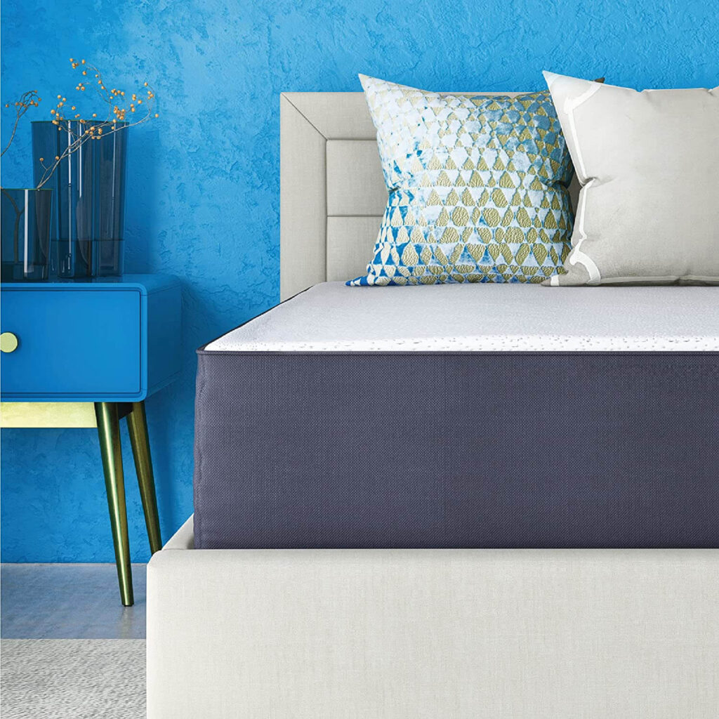 So sánh nệm gel foam và memory foam? Nên chọn nệm loại nào tốt hơn? 3 tìm hiểu về nệm Memory foam là gì