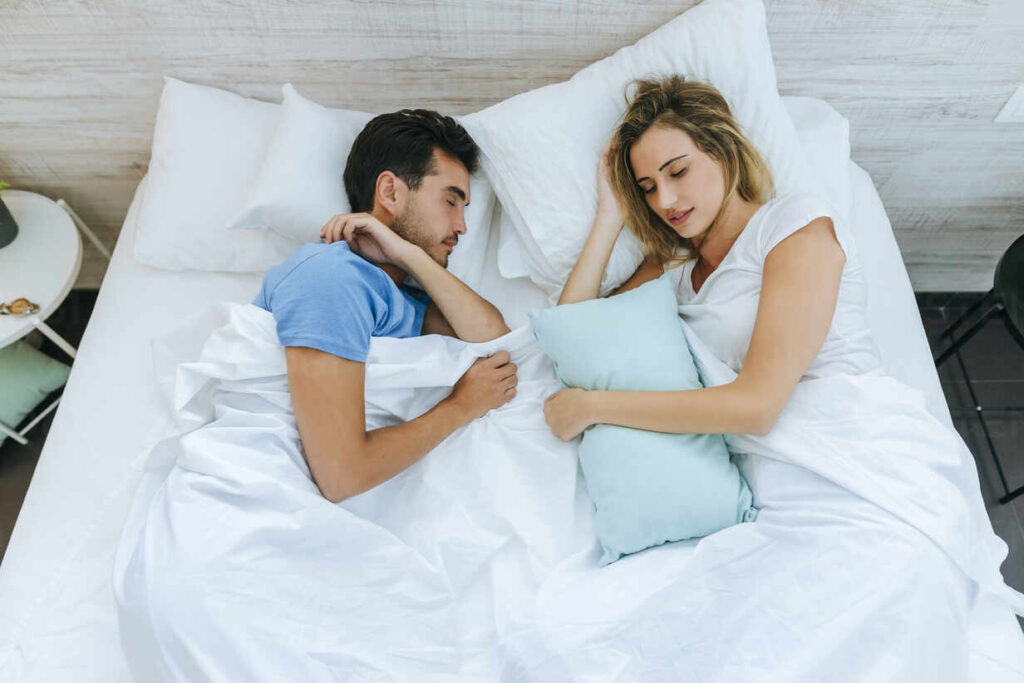 Bí quyết chọn nệm cho giường đôi mà không phải ai cũng biết 6 cách chọn nệm cho giường đôi