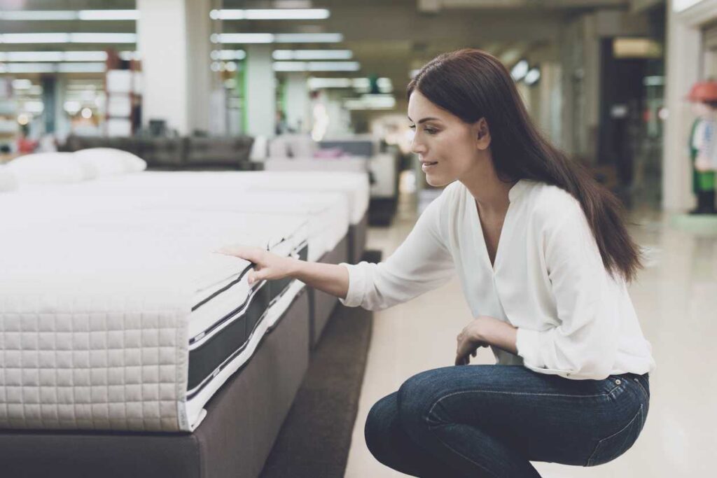 Cách chọn nệm ngủ phù hợp giúp bạn ngủ ngon giấc 7 cách chọn nệm tốt