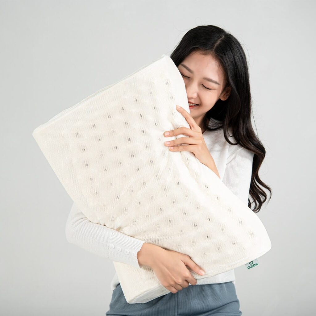Hướng dẫn cách chọn gối cho người thoái hóa đốt sống cổ an toàn, hiệu quả 5 gối cho người bị thoái hóa đốt sống cổ