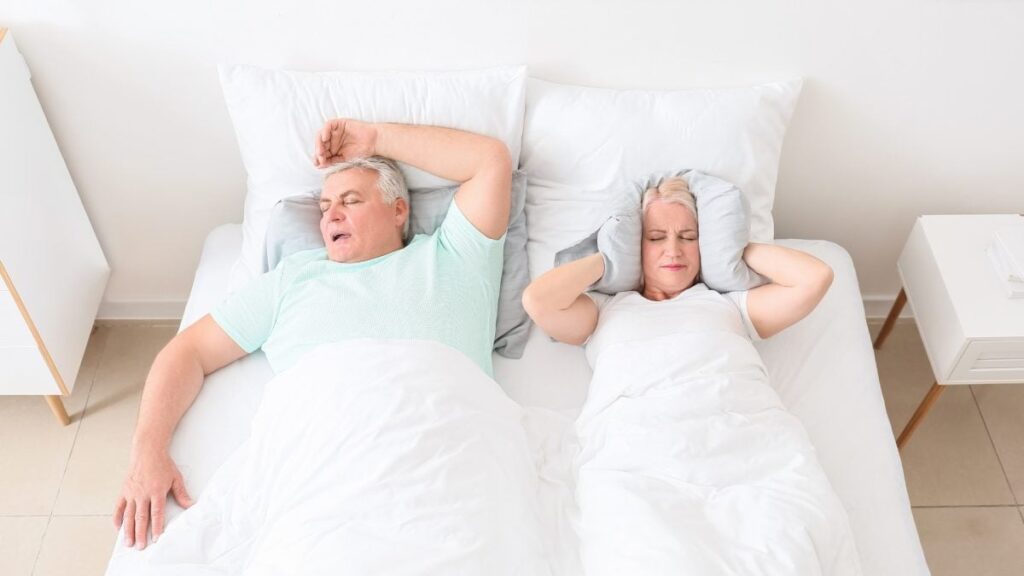 Gối chống ngáy là gì? Cách chọn gối cho người ngủ ngáy 2 gối cho người ngủ ngáy