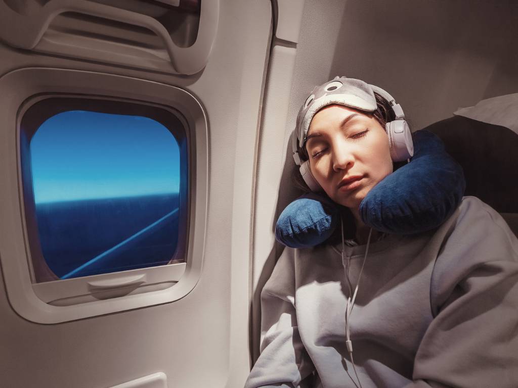 Gối đi máy bay loại nào tốt? Top 5 gối đi máy bay êm, chất lượng 6 Gối đi máy bay Seatosummit Aeros Ultralight