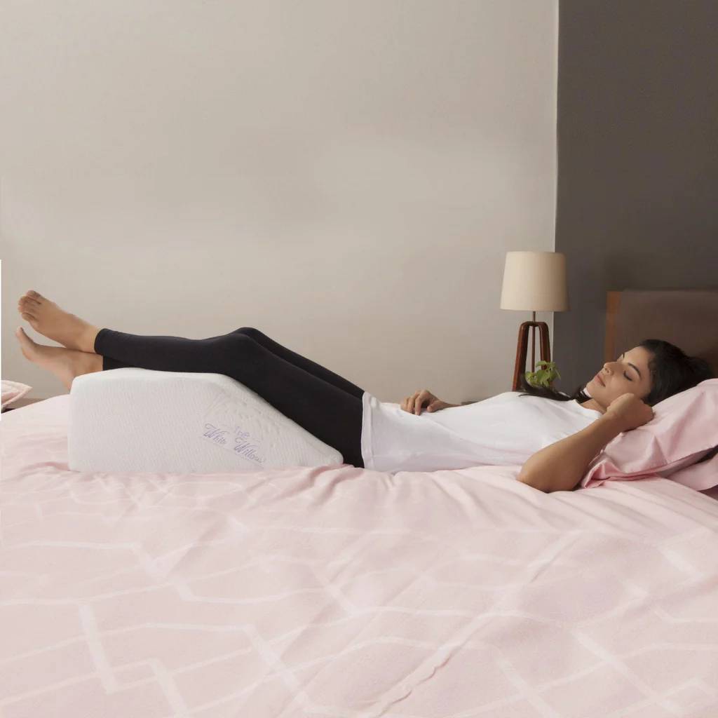 Một số lưu ý khi mua gối kê chân giãn tĩnh mạch 5 gối kê chân suy giãn tĩnh mạch