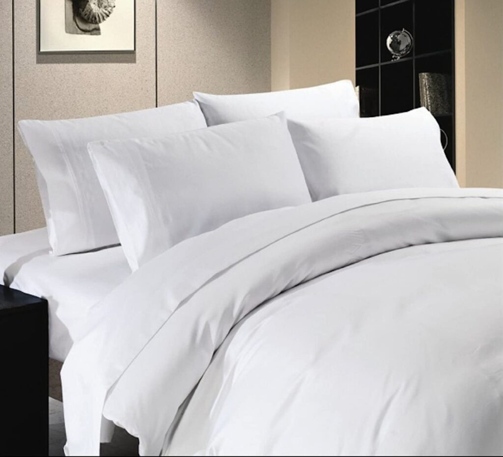 Tư vấn mua gối khách sạn tiêu chuẩn, chất lượng cao 4 gối khách sạn 5 sao