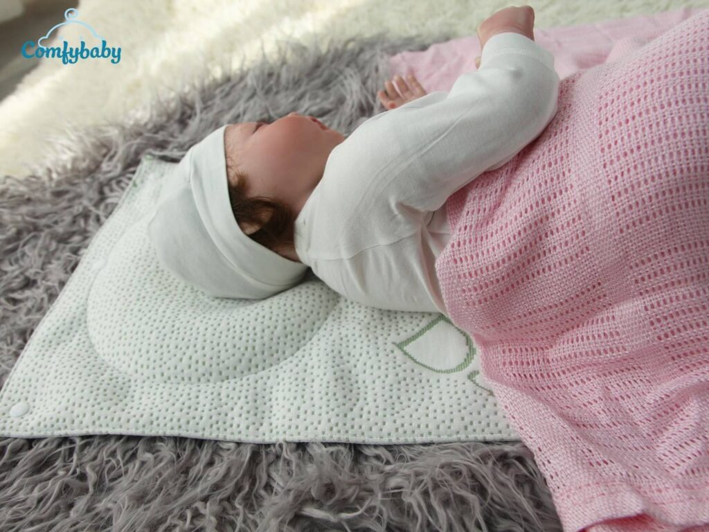 Kinh nghiệm chọn mua gối cho bé 2 tuổi phụ huynh cần biết 6 Gối lõm cho bé 2 tuổi comfybaby