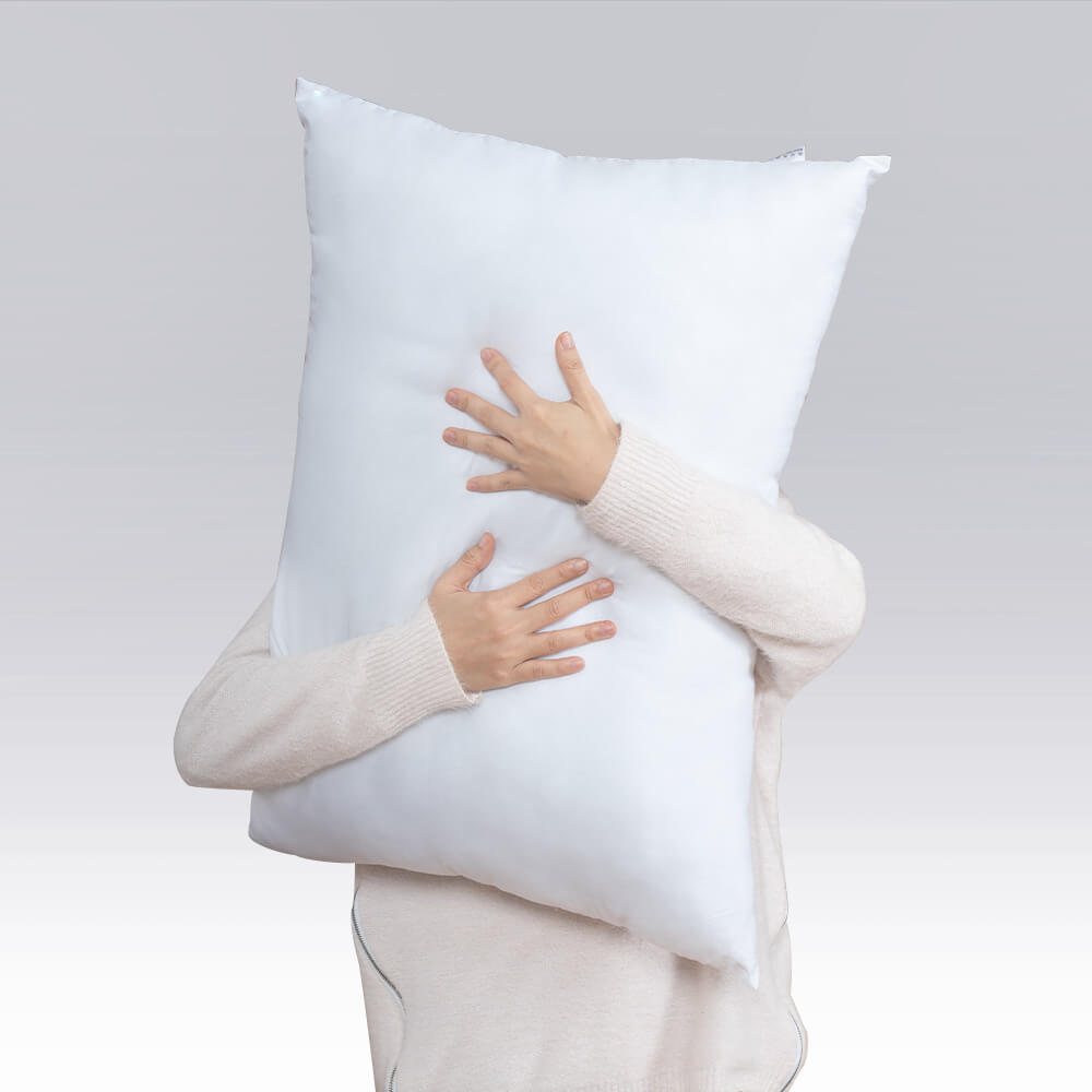 Giải mã thắc mắc nên nằm gối cao hay thấp? 6 gối bông Doona Promo