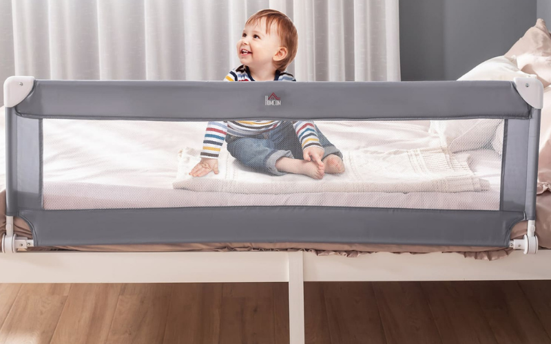 Hướng dẫn chi tiết cách lắp thanh chắn giường cho bé 2 Thanh chắn giường cố định được gắn vào giường