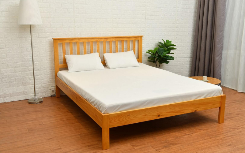 Giường gỗ 1m8x2m giá bao nhiêu? Top 5 mẫu giường đẹp 5 Giường gỗ Amando Piny
