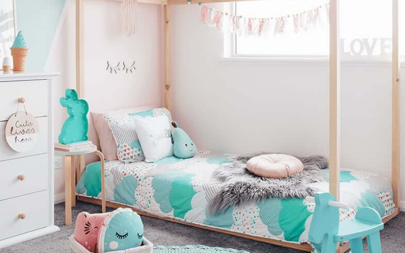 20+ mẫu giường ngủ đẹp, đơn giản được ưa thích hiện nay 8 #7. Thiết kế giường ngủ hiện đại được làm từ gỗ xoan đào